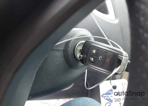 2015 Chevrolet Trax Lt z USA, uszkodzony, nr VIN KL7CJLSB2FB102176